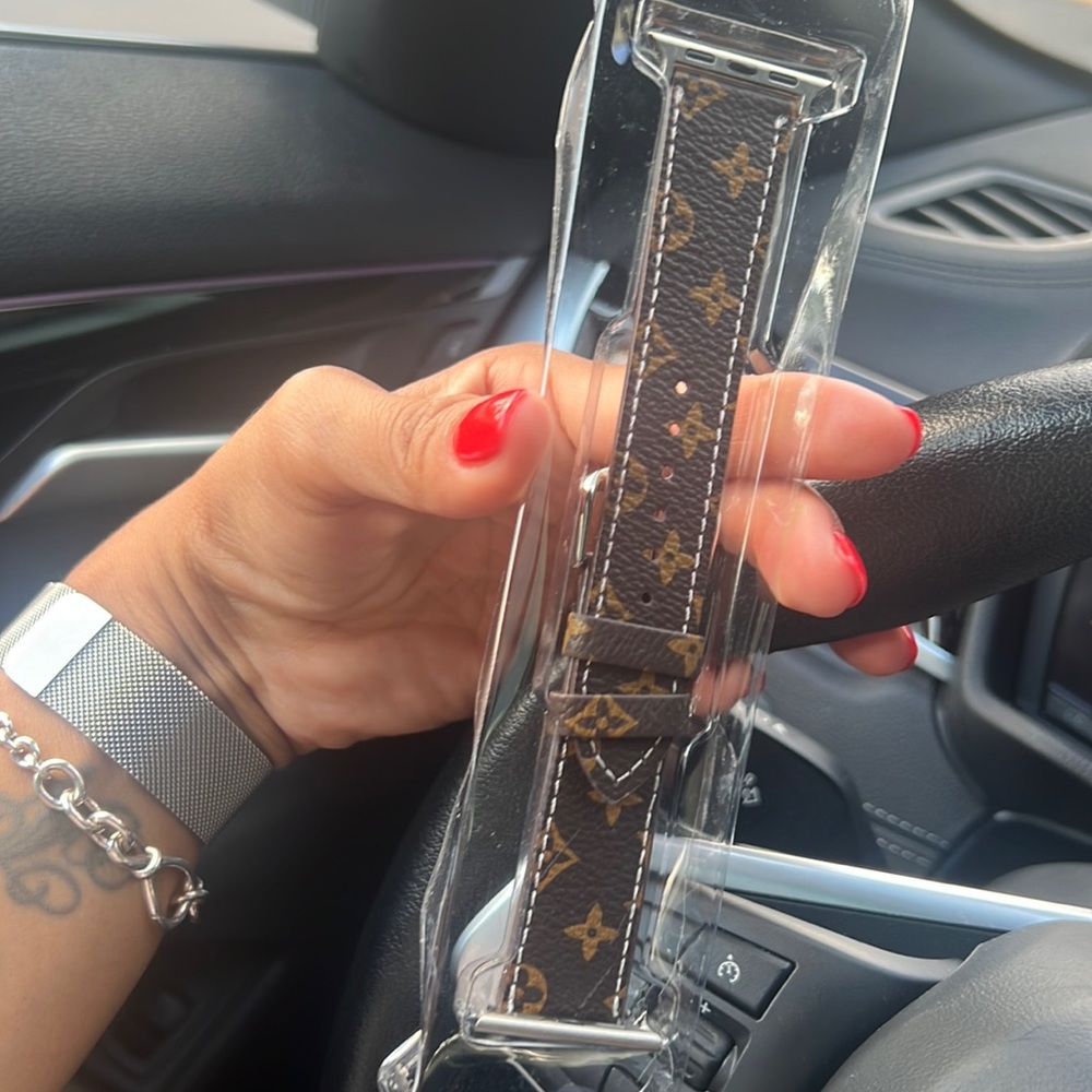 Apple Watch band 😻😻 41m